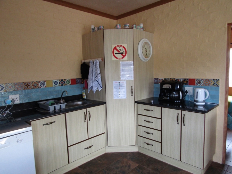 6 Bedroom Property for Sale in Oyster Bay Eastern Cape